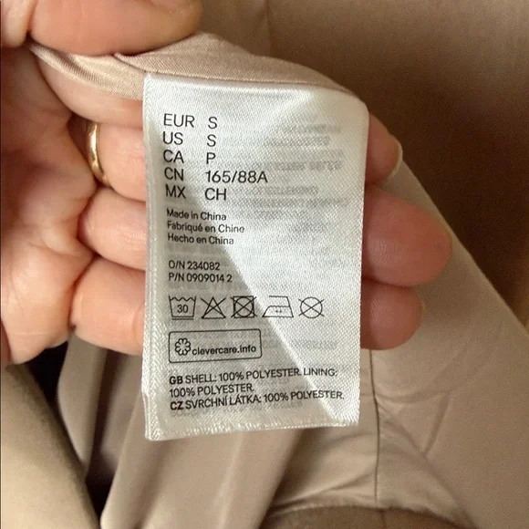 H&M Elegant Tan Wool Like Coat - Picture 3 of 6